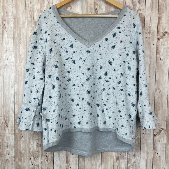 Michael Stars Reversible V-Neck Ruffle Cuff French Terry Floral Top Size M Women - Picture 7 of 11